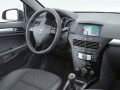 Рамка 2 DIN Opel Zafira В, Astra H (04-10), Corsa серебро AURA AFA-OP04